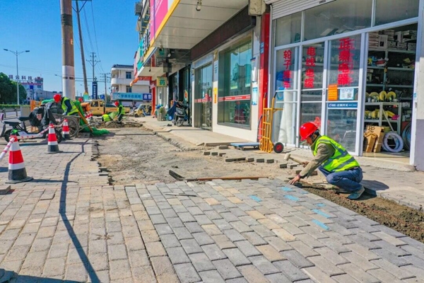 圖為孤山鎮(zhèn)“十必接”接管施工現(xiàn)場。盛義攝