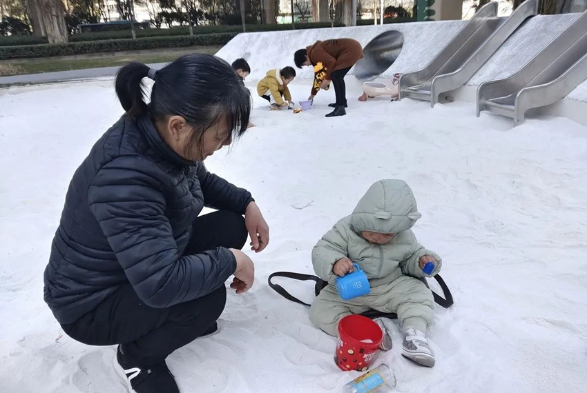 市民在此游玩。張園昀攝