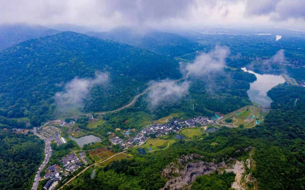 山川秀麗的浦口老山。浦口區(qū)委宣傳部供圖