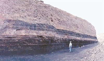 火山凝灰?guī)r層野外露頭。本文配圖均由受訪對象提供